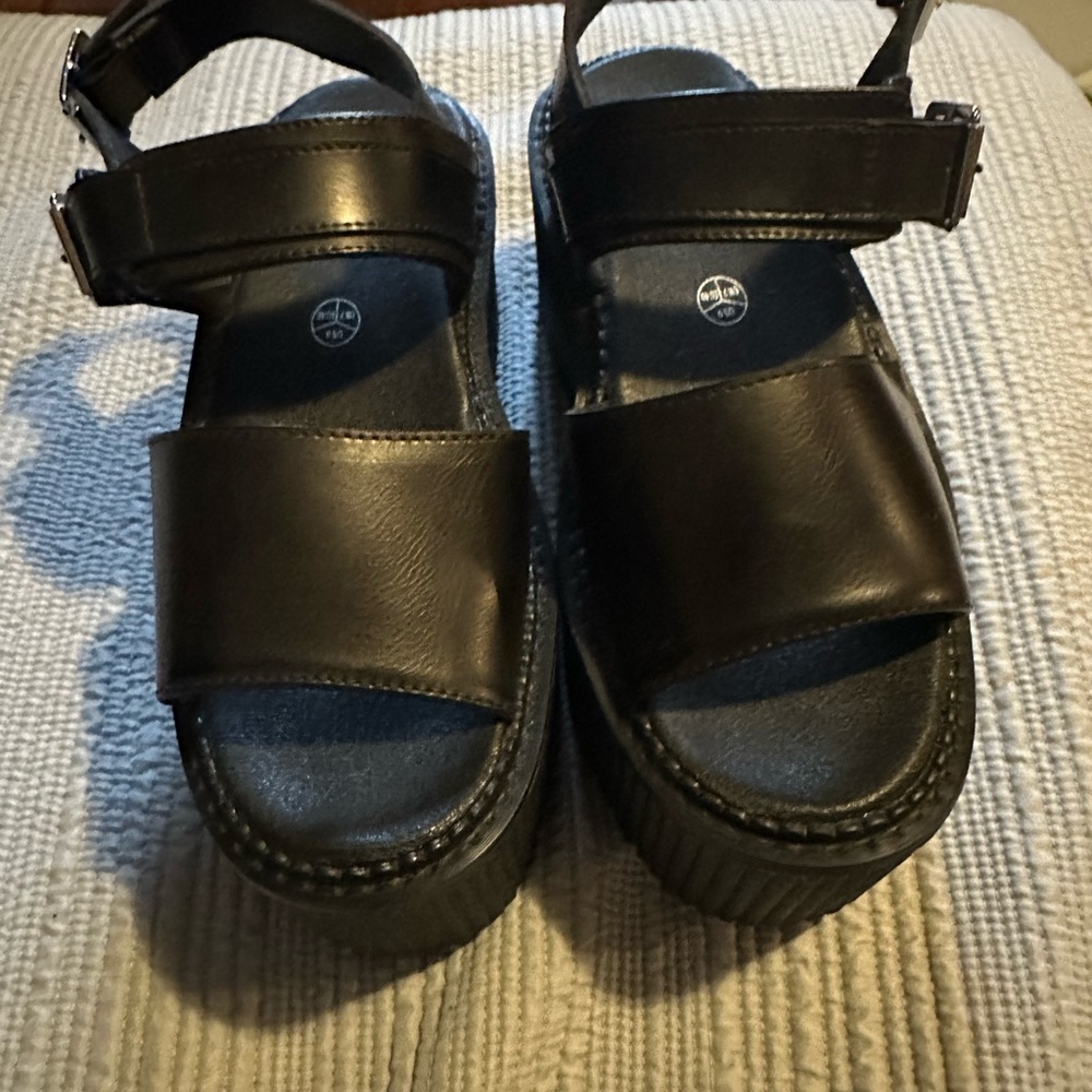 T.U.K - Black Brush-Off Strato Sandal